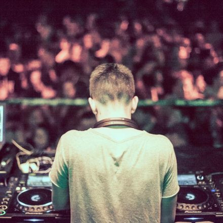 T H A T S H x T w/ Jumodaddy & Wondawulf (by P.Lipiarski)