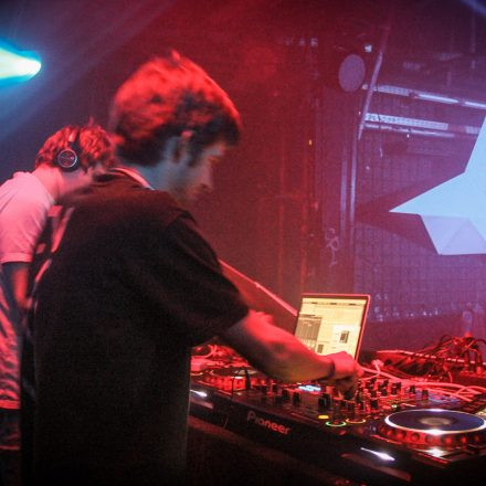 Echosphere Extended @ Flex