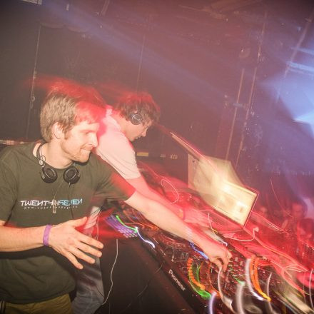 Echosphere Extended @ Flex