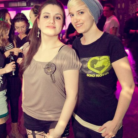 Schwester Semester @ The Loft