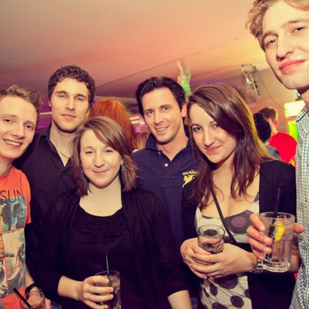 Schwester Semester @ The Loft