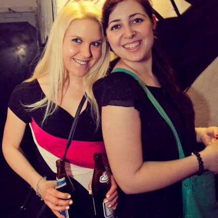 Schwester Semester @ The Loft