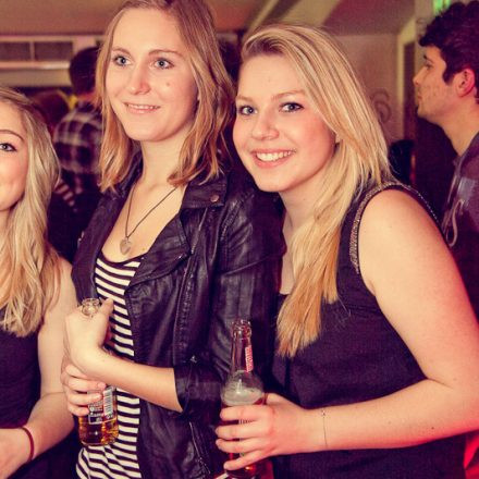 Schwester Semester @ The Loft