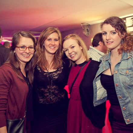 Schwester Semester @ The Loft