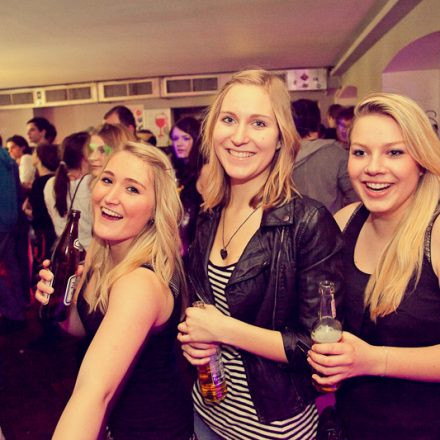 Schwester Semester @ The Loft