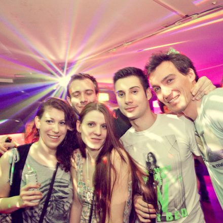 Schwester Semester @ The Loft