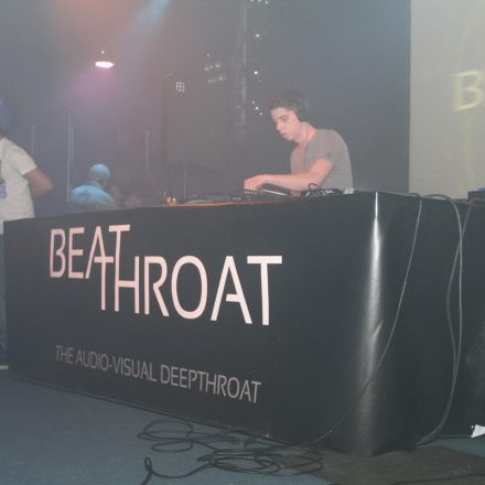 Beatthroat ft. Subfocus @ WUK Part1