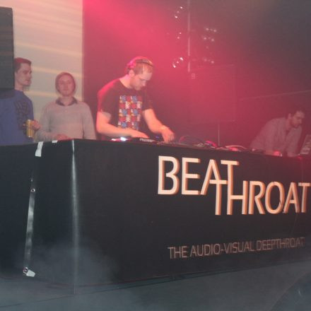Beatthroat ft. Subfocus @ WUK Part1