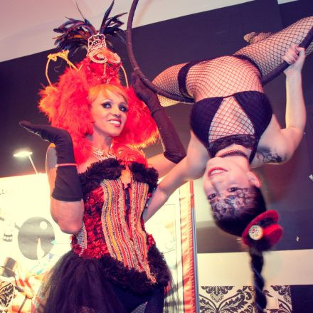 Carnival Goes Moulin Rouge @ Chaya Fuera
