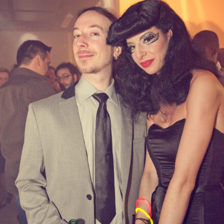 Carnival Goes Moulin Rouge @ Chaya Fuera