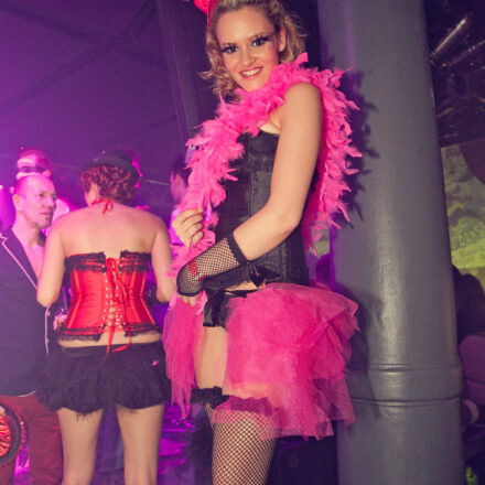 Carnival Goes Moulin Rouge @ Chaya Fuera