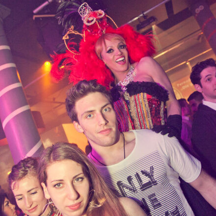 Carnival Goes Moulin Rouge @ Chaya Fuera