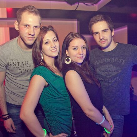 Uni Fridays - Med Fest @ Lutz der Club