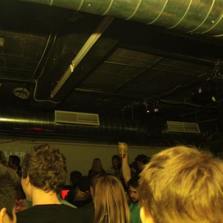 DIE 100 SCHÖNSTEN DJS DER STADT @ PRATERSAUNA