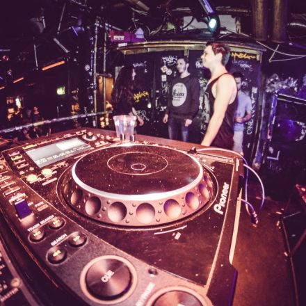 T H A T S H x T @ Flex (support B.Pazdernik)