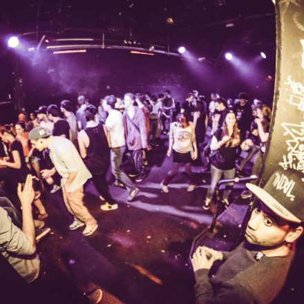 T H A T S H x T @ Flex (support B.Pazdernik)