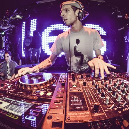 T H A T S H x T @ Flex (support B.Pazdernik)