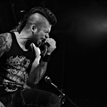 Drowning Pool / Fozzy / Revoker @ Flex