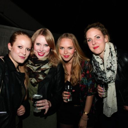 POOL & GARDEN OPENING @ PRATERSAUNA