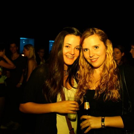 POOL & GARDEN OPENING @ PRATERSAUNA