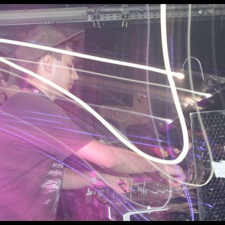 Macawa Presents : Audio @ The Loft