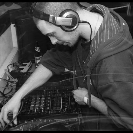Macawa Presents : Audio @ The Loft