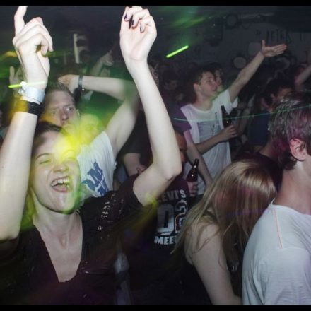 Macawa Presents : Audio @ The Loft