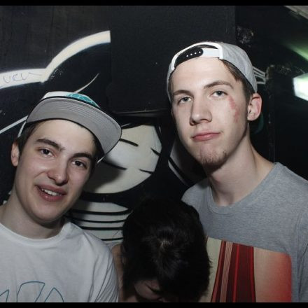 Macawa Presents : Audio @ The Loft