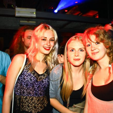 GUT AUFGELEGT pres. DOPE AMMO @ Camera Club