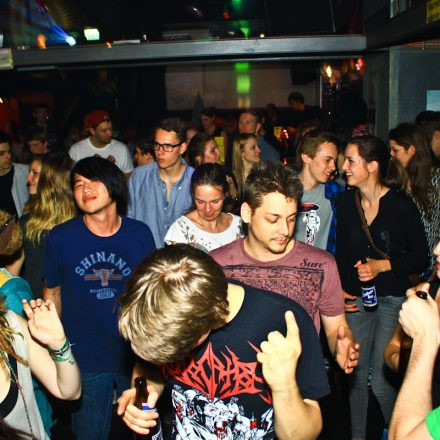 GUT AUFGELEGT pres. DOPE AMMO @ Camera Club