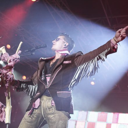 Andreas Gabalier & Band @ Wiesen