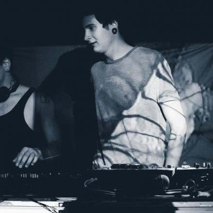 Electro Buddies & Night Swimmers @ Badeschiff