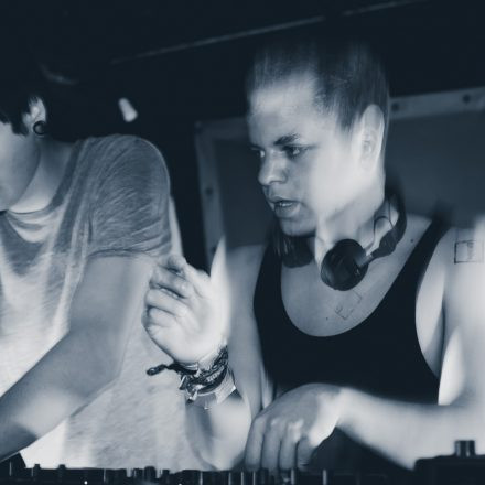 Electro Buddies & Night Swimmers @ Badeschiff