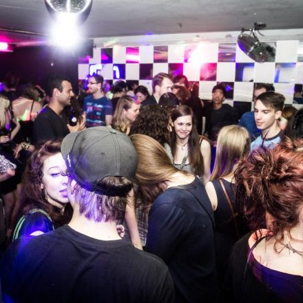 Schwester Semester @ The Loft