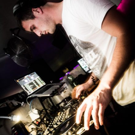 Schwester Semester @ The Loft