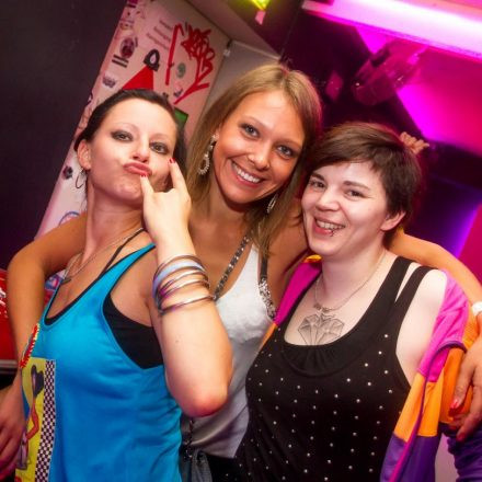Schwester Semester @ The Loft