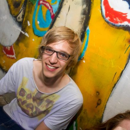 Schwester Semester @ The Loft