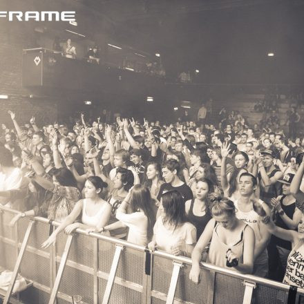 Mainframe feat. Aphrodite & Mefjus B2B Insideinfo [supported by Farben Froh]