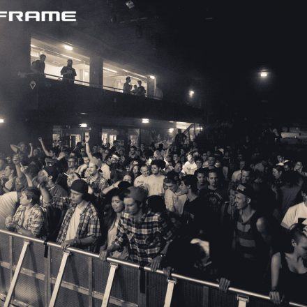 Mainframe feat. Aphrodite & Mefjus B2B Insideinfo [supported by Farben Froh]