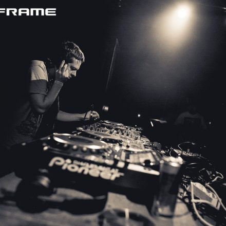 Mainframe feat. Aphrodite & Mefjus B2B Insideinfo [supported by Farben Froh]