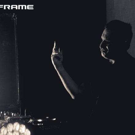 Mainframe feat. Aphrodite & Mefjus B2B Insideinfo [supported by Farben Froh]