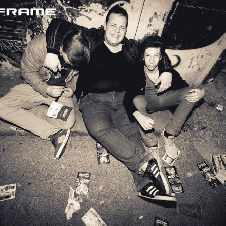 Mainframe feat. Aphrodite & Mefjus B2B Insideinfo [supported by Farben Froh]