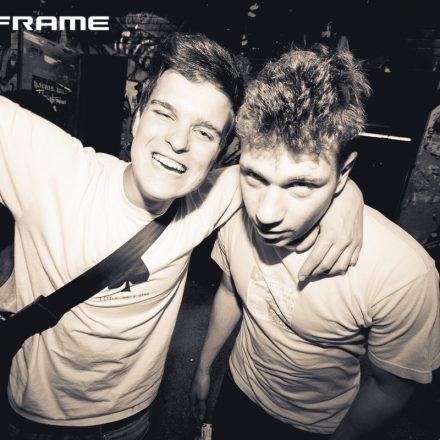 Mainframe feat. Aphrodite & Mefjus B2B Insideinfo [supported by Farben Froh]