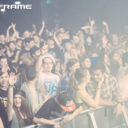 Mainframe feat. Aphrodite & Mefjus B2B Insideinfo [supported by Farben Froh]