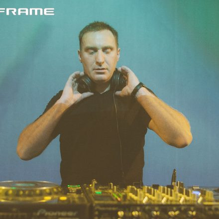 Mainframe feat. Aphrodite & Mefjus B2B Insideinfo [supported by Farben Froh]