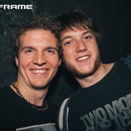 Mainframe feat. Aphrodite & Mefjus B2B Insideinfo [supported by Farben Froh]