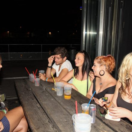 Wednesday Madness @ Flex