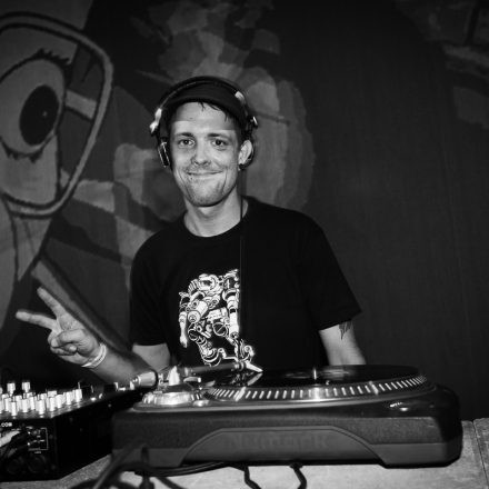 Murda Noize @ Arena