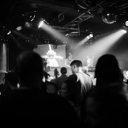 Murda Noize @ Arena