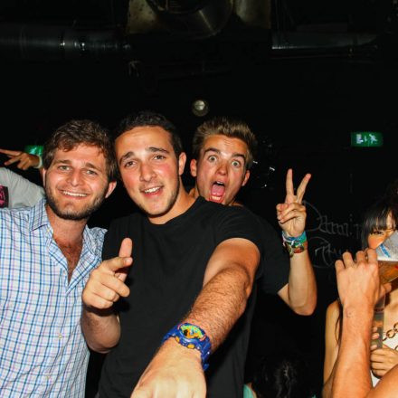 WEDNESDAY MADNESS @ Flex